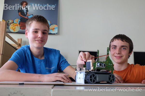Niko und Manuel bei der Vorbereitung zur WM in Leipzig